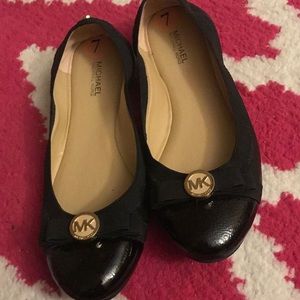 Michael Kors black flats